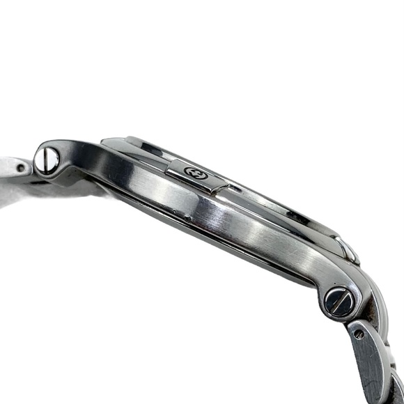 GUCCI 9040M Watch - Picture 7 of 9